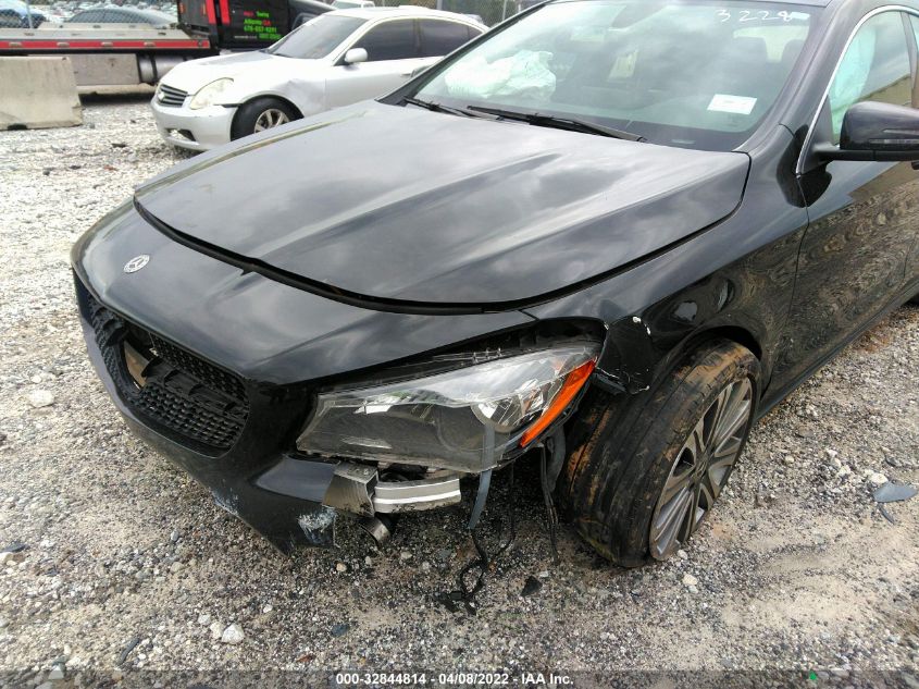 2018 MERCEDES-BENZ CLA CLA 250 WDDSJ4GB7JN583228