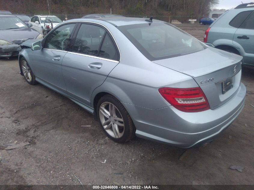 2013 MERCEDES-BENZ C-CLASS C 300 WDDGF8AB2DR261777