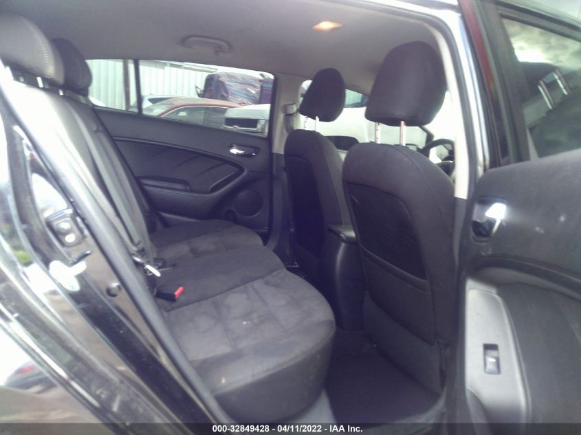 2016 KIA FORTE 5-DOOR LX KNAFK5A85G5597663