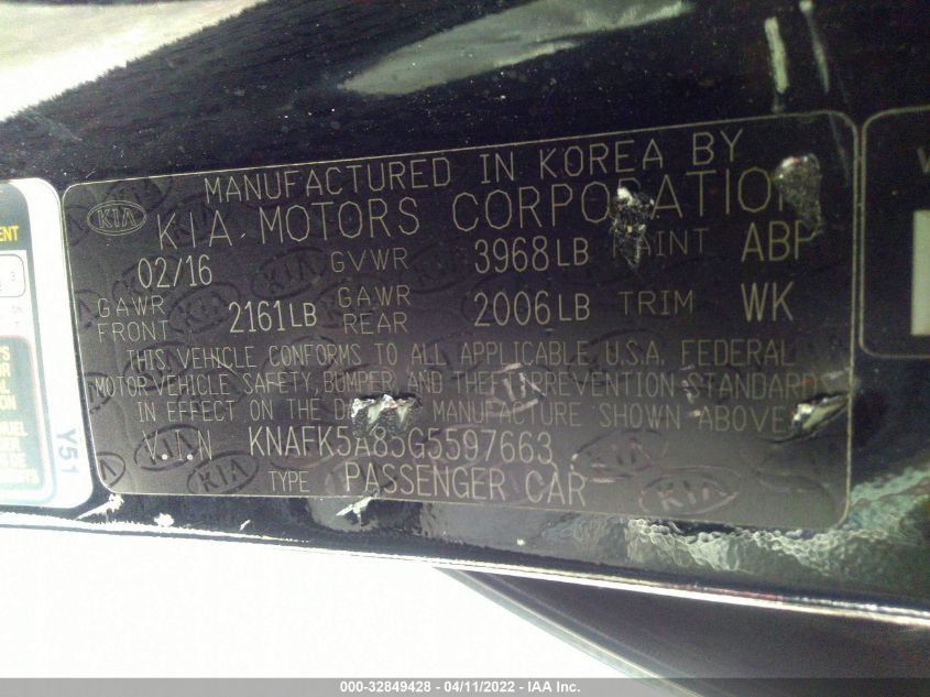 2016 KIA FORTE 5-DOOR LX KNAFK5A85G5597663