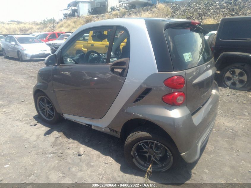 2013 SMART FORTWO PURE/PASSION WMEEJ3BA1DK715066