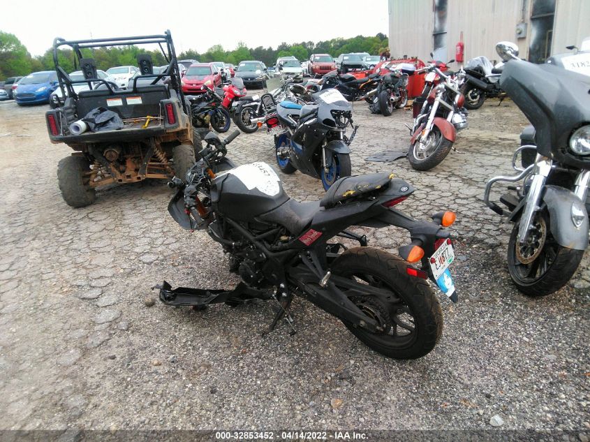 2019 YAMAHA YZFR3 MH3RH17Y2KK001726