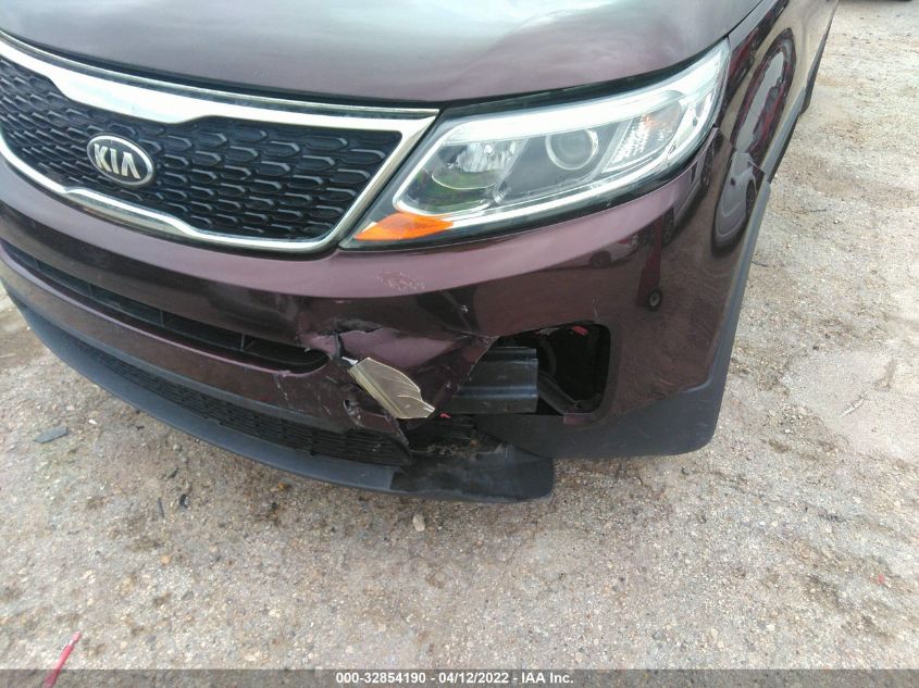 2015 KIA SORENTO LX 5XYKT4A69FG627681