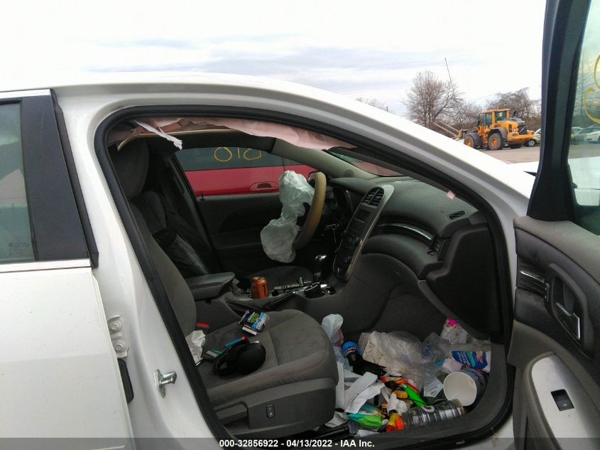 2016 CHEVROLET MALIBU LIMITED LS 1G11B5SA2GF101526