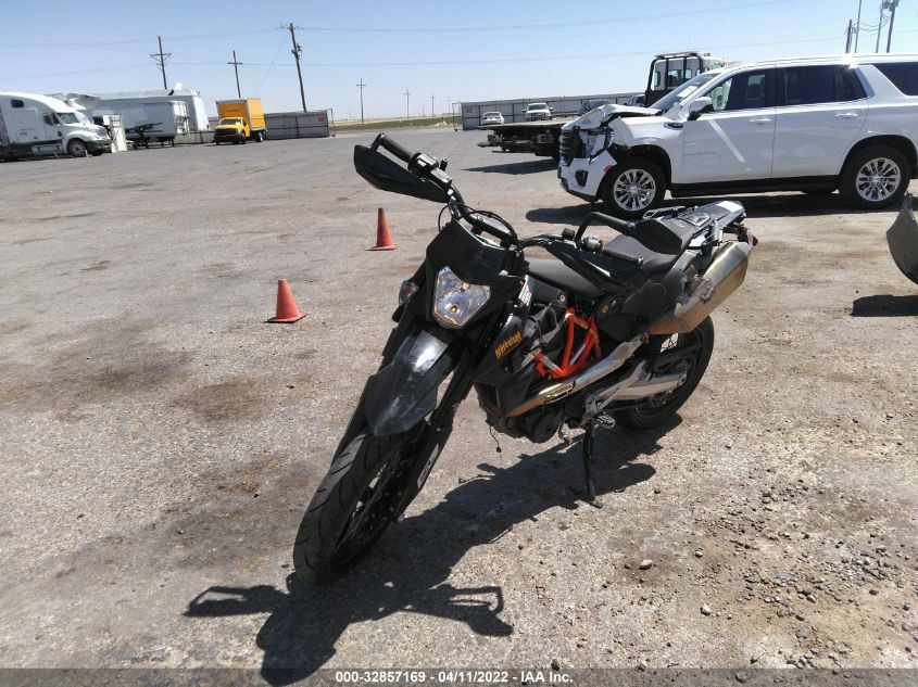 2020 KTM 690 SMC R VBKLSV402LM780173