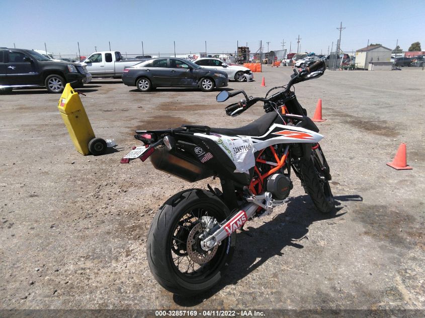 2020 KTM 690 SMC R VBKLSV402LM780173