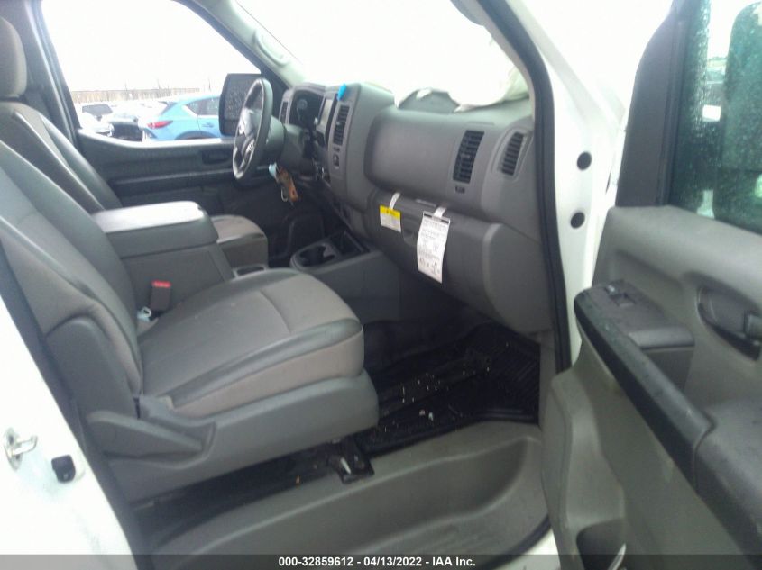2019 NISSAN NV CARGO SV 1N6BF0KY2KN808010