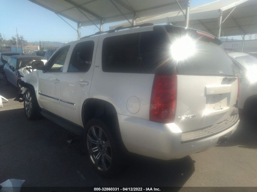 2013 GMC YUKON SLT 1GKS1CE07DR100621