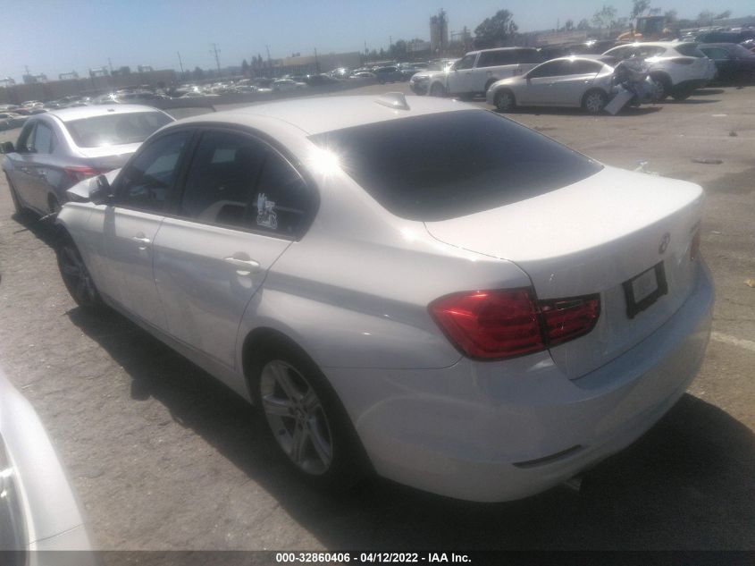 2014 BMW 3 SERIES 320I WBA3B1C50EK132852