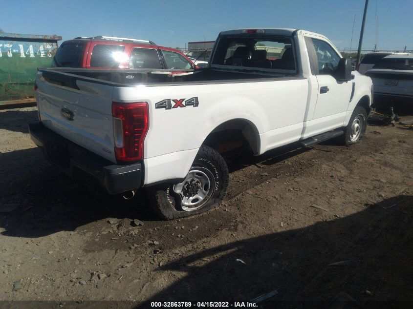 2017 FORD SUPER DUTY F-250 SRW XLT/XL 1FTBF2B66HED55595