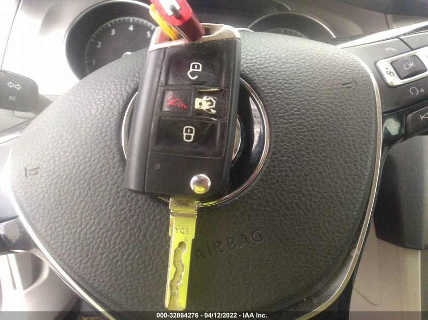 2016 VOLKSWAGEN GOLF TSI SE 3VW217AUXGM049419