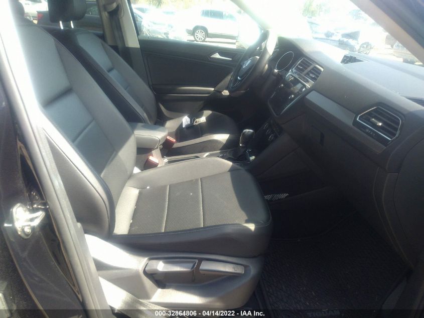 2019 VOLKSWAGEN TIGUAN SE/SEL/SEL R-LINE 3VV3B7AX4KM154305