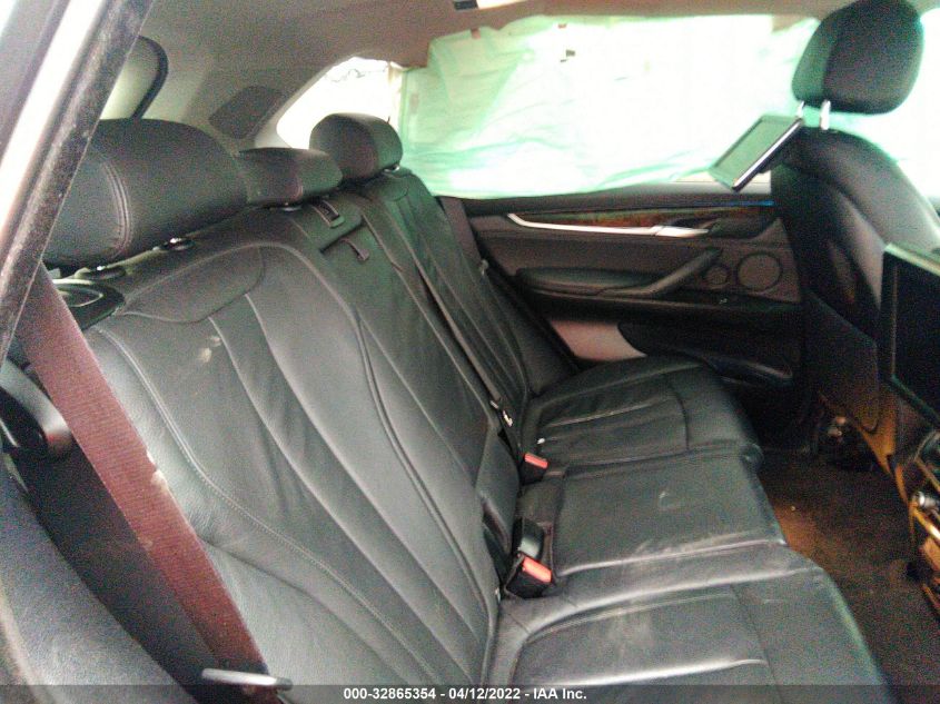 2014 BMW X5 XDRIVE35I 5UXKR0C53E0K45239