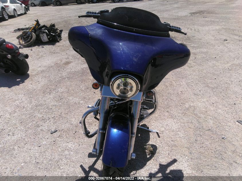 2007 HARLEY-DAVIDSON FLHX 1HD1KB4117Y638491