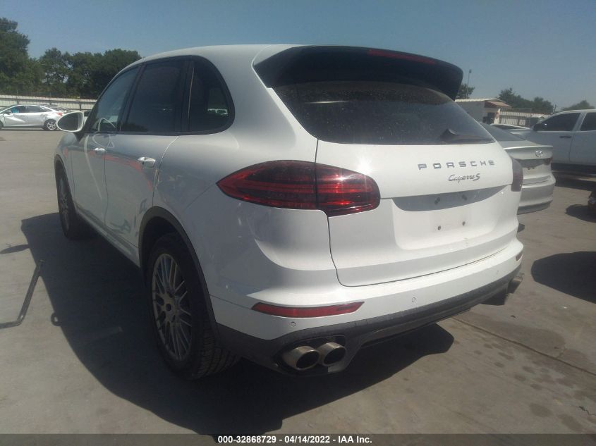 2017 PORSCHE CAYENNE S WP1AB2A20HLA50125