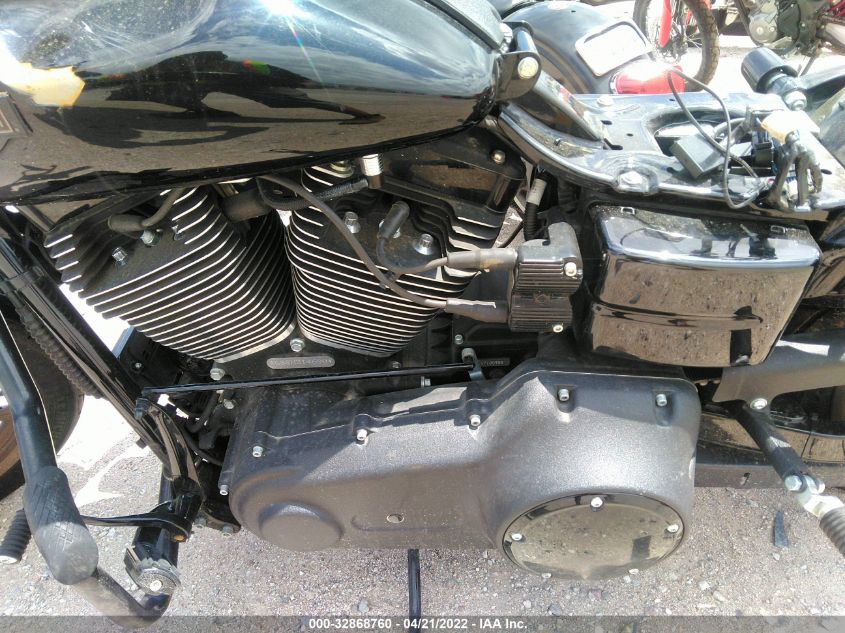 2017 HARLEY-DAVIDSON FXDLS 1HD1GS816HC314690