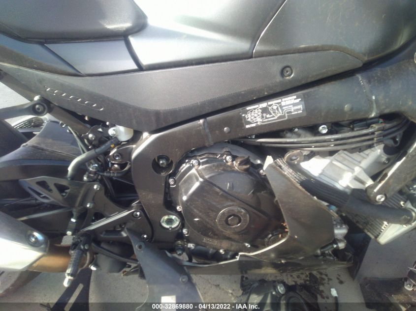 2022 SUZUKI GSX-R1000 JS1DM11F1N7100034
