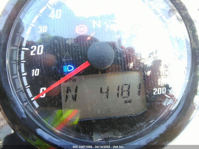 2021 INDIAN MOTORCYCLE CO. SCOUT BOBBER TWENTY ABS 56KMTG005M3164120