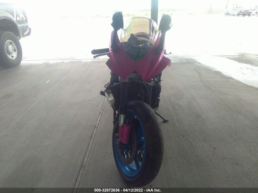 2007 SUZUKI GSX-R600 JS1GN7DA672105744