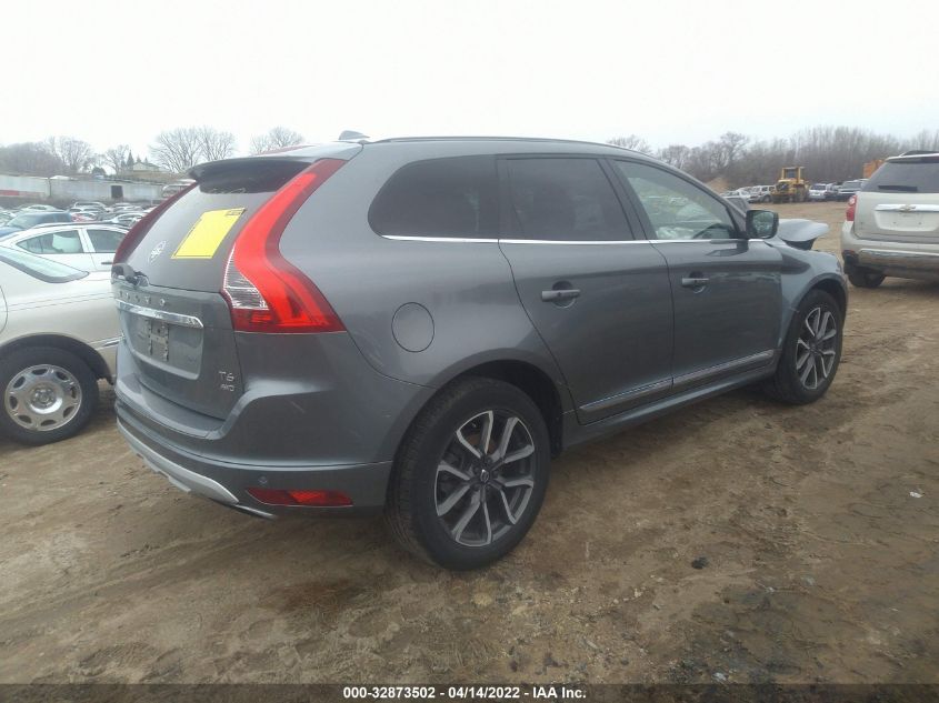 2017 VOLVO XC60 DYNAMIC YV449MRR9H2111840
