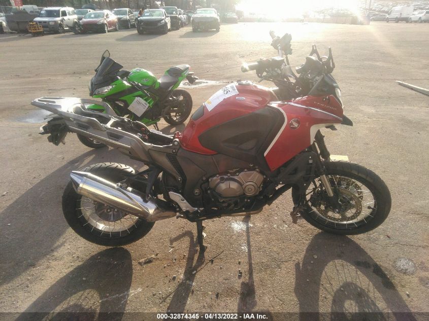 2017 HONDA VFR1200 X - JH2SC7608HK100211