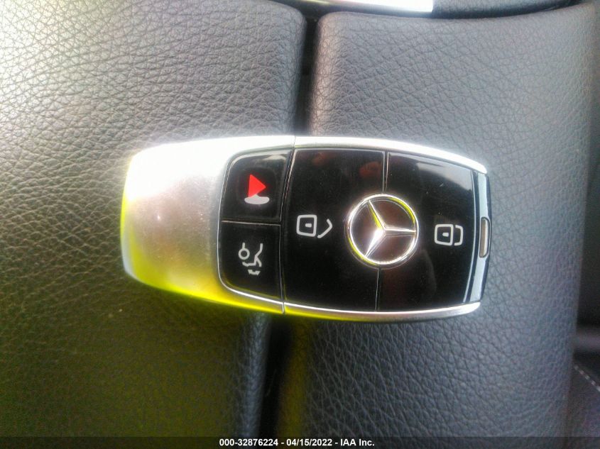 2019 MERCEDES-BENZ E-CLASS E 300 WDDZF4JB9KA574662