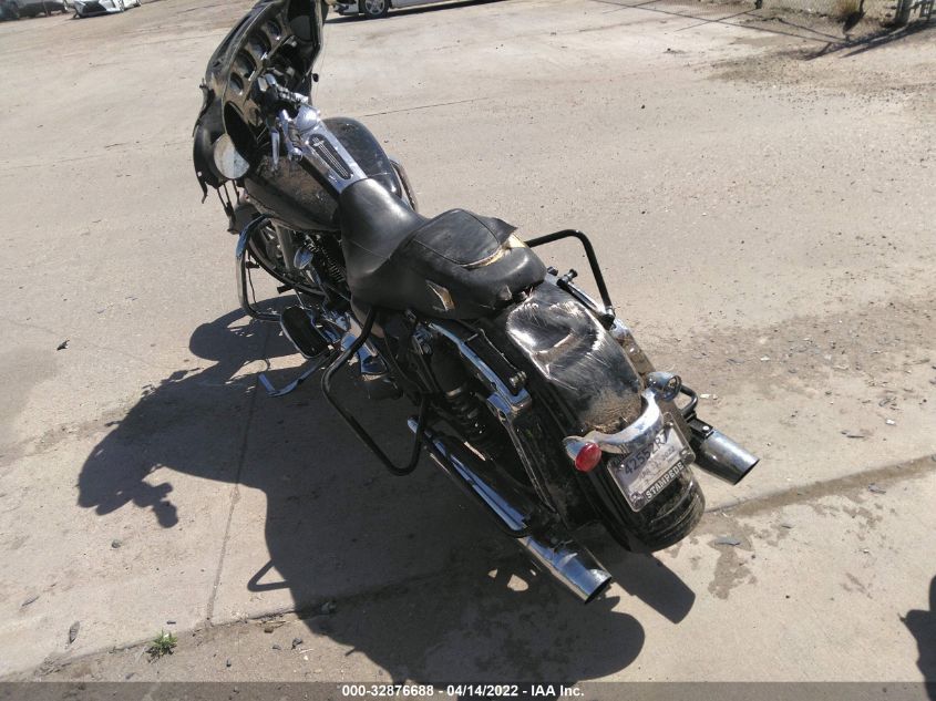 2019 HARLEY-DAVIDSON FLHX 1HD1KBC19KB630345
