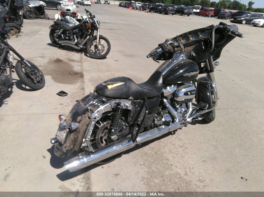 2019 HARLEY-DAVIDSON FLHX 1HD1KBC19KB630345