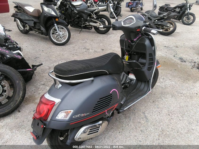 2020 VESPA GTS 300 SUPER ZAPMA39M9L5201522