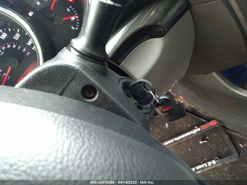 2013 KIA SORENTO LX 5XYKT4A20DG339249