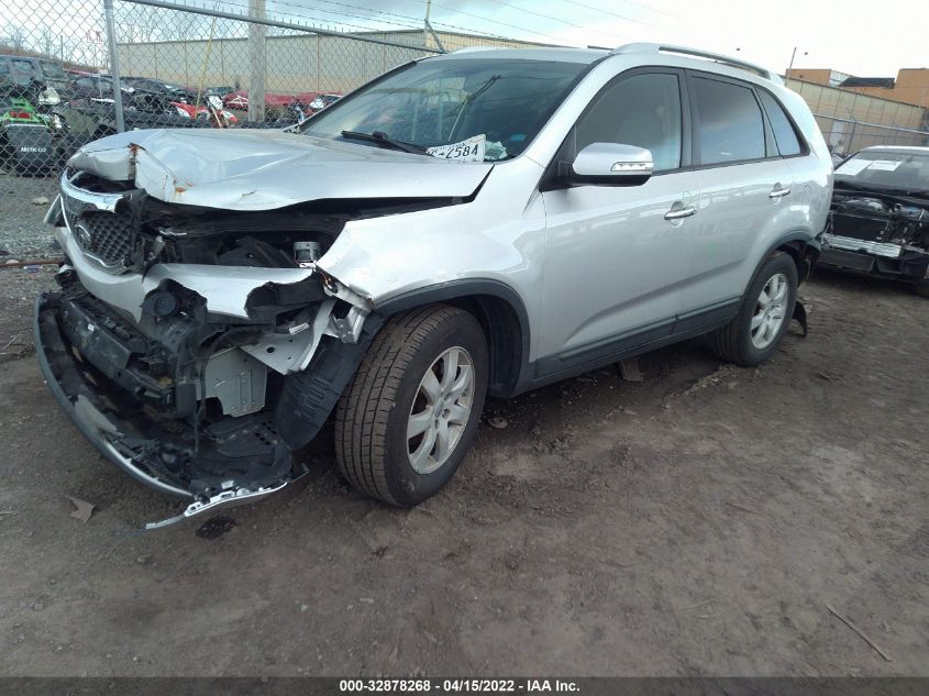 2013 KIA SORENTO LX 5XYKT4A20DG339249