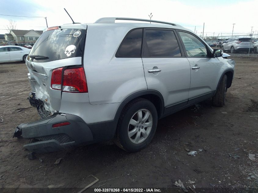 2013 KIA SORENTO LX 5XYKT4A20DG339249