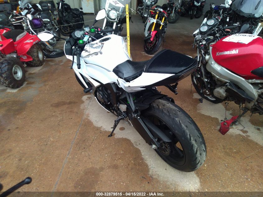 2017 KAWASAKI ZX636 E JKBZXJE16HA025281