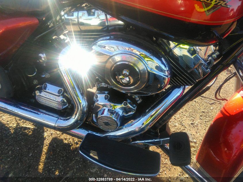 2013 HARLEY-DAVIDSON FLHR ROAD KING 1HD1FBM15DB665776