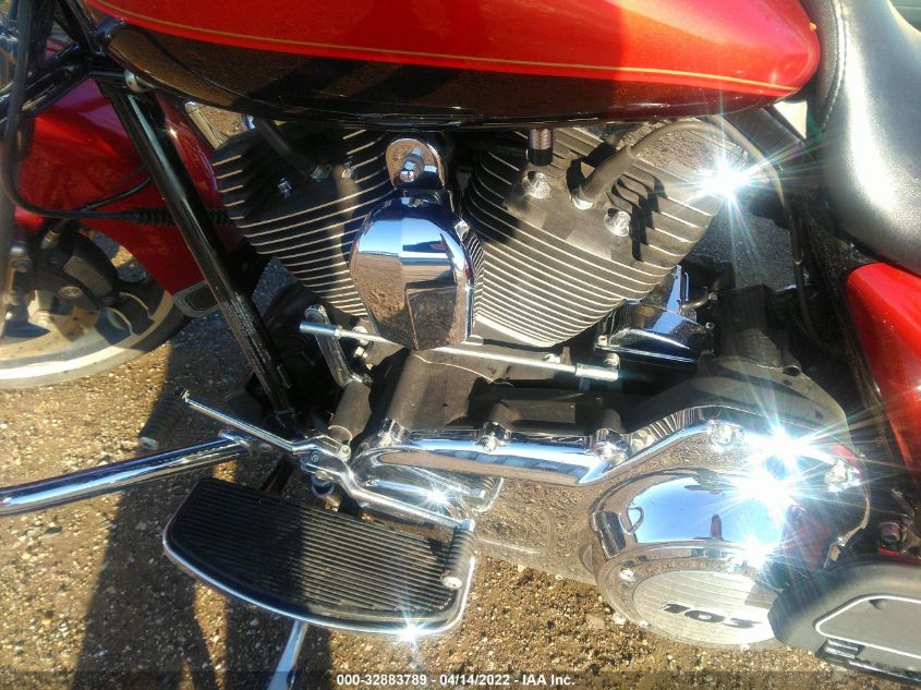 2013 HARLEY-DAVIDSON FLHR ROAD KING 1HD1FBM15DB665776