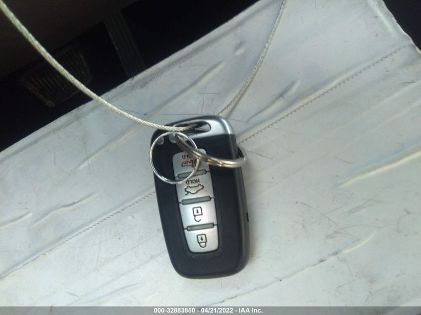 2013 HYUNDAI SONATA HYBRID KMHEC4A47DA087039