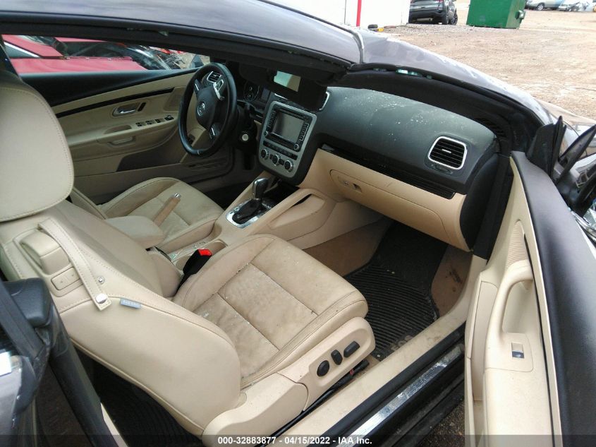 2014 VOLKSWAGEN EOS EXECUTIVE WVWFW8AH3EV004176