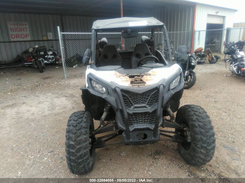 2019 CAN-AM MAVERICK SPORT 1000/1000 DPS 3JB1TAP44KK000124