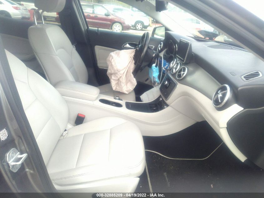 2015 MERCEDES-BENZ GLA-CLASS GLA 250 WDCTG4EB6FJ113670