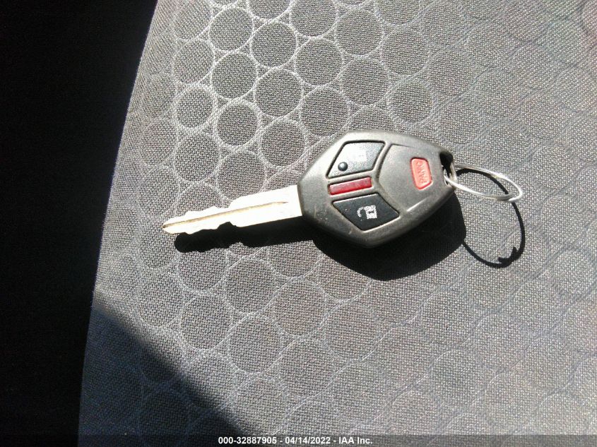 2015 MITSUBISHI MIRAGE DE/RF ML32A3HJ2FH035544