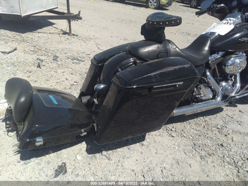 2013 HARLEY-DAVIDSON FLHX STREET GLIDE 1HD1KBM16DB655995