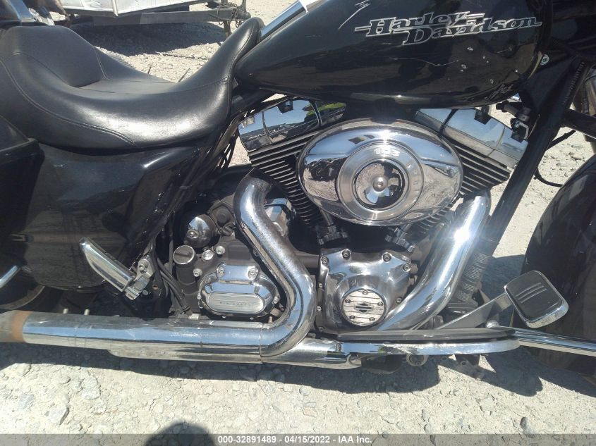 2013 HARLEY-DAVIDSON FLHX STREET GLIDE 1HD1KBM16DB655995