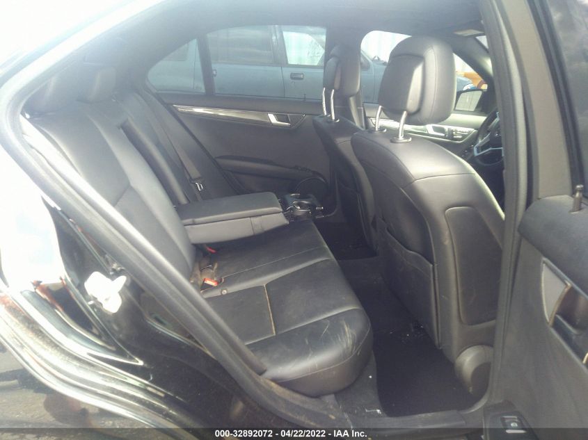 2014 MERCEDES-BENZ C-CLASS C 300 LUXURY WDDGF8AB3ER305884