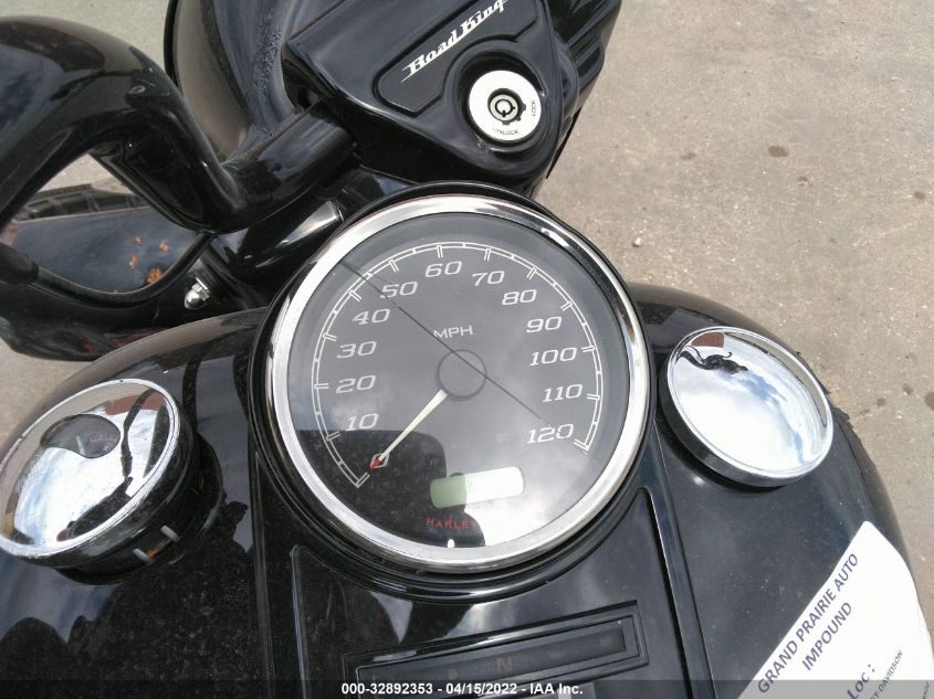 2018 HARLEY-DAVIDSON FLHRXS 1HD1KVC16JB683522