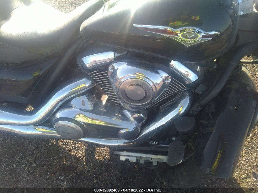 2011 KAWASAKI VN1700 E JKBVNRE17BA006135