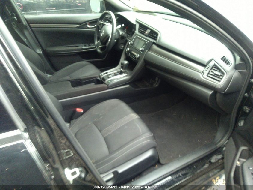 2018 HONDA CIVIC HATCHBACK SPORT SHHFK7H4XJU405787