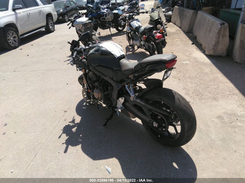 2021 HONDA CBR650 RA MLHRH015XM5200402