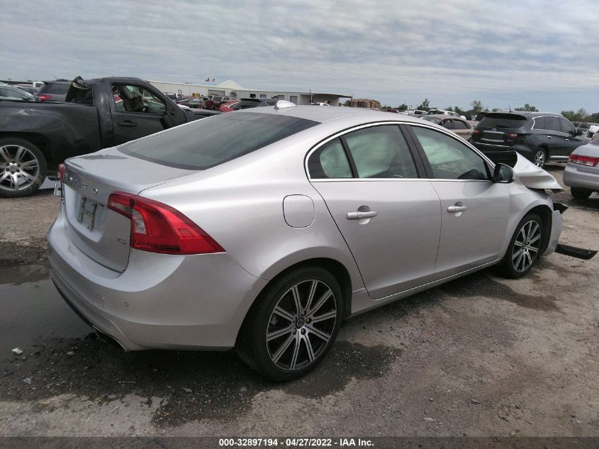 2014 VOLVO S60 T5 YV1612FS2E2270803