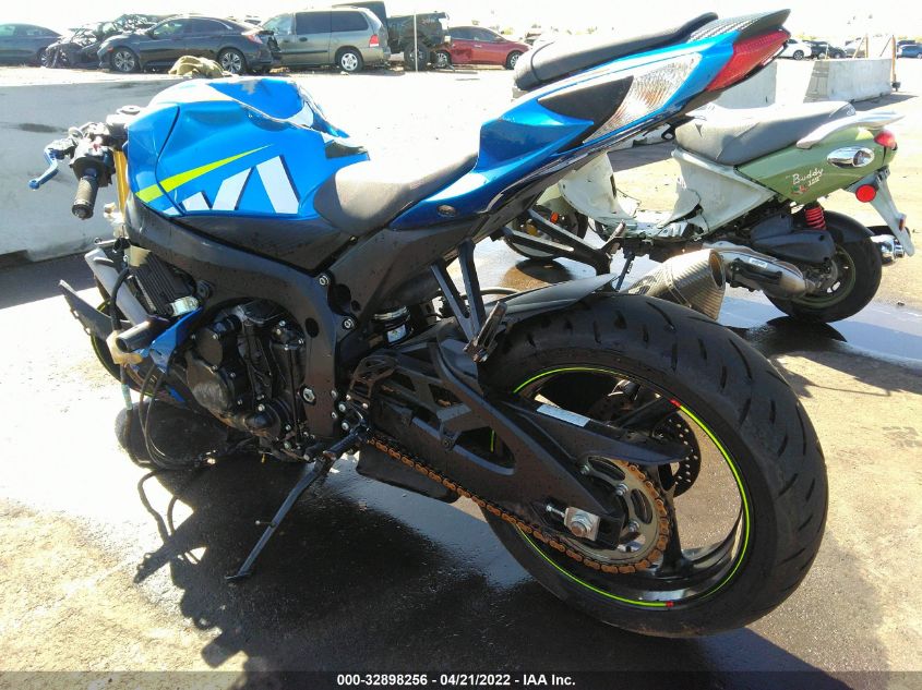 2016 SUZUKI GSX-R750 JS1GR7MA2G2100190
