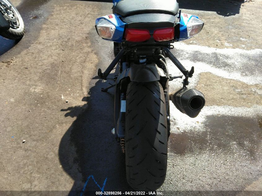 2016 SUZUKI GSX-R750 JS1GR7MA2G2100190